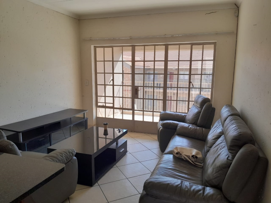 2 Bedroom Property for Sale in Waterval East North West
